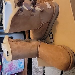 UGG W Bailey BOW ll